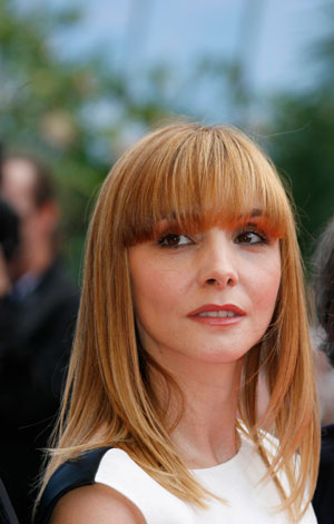 French actress Clotilde Courau arrives for the awards ceremony at the 60th Cannes Film Festival May 27, 2007.