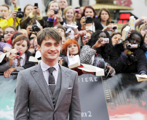 'Harry Potter and the Deathly Hallows - Part 2' premieres